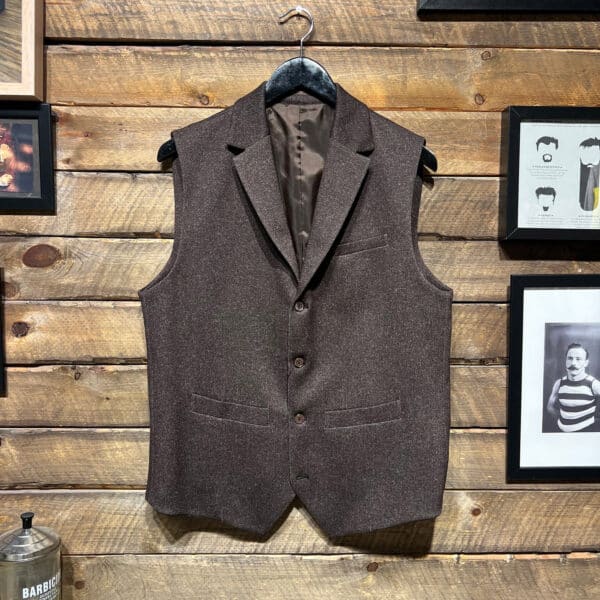 Aksel - Vest